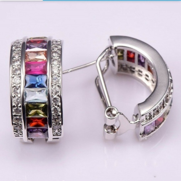 Multicolor Crystal Earrings NWT- - Picture 2 of 4